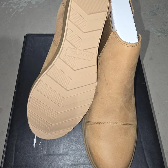 Sorel Women's II Chelsea Boots - Picture 7 of 10